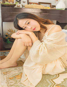 《杨思敏1一5集国语版手机在线观看-女孩光身体》