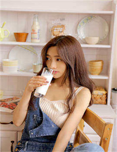 《斑马 斑马-姐弟俩拔萝卜又痛又叫》