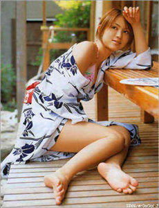 《最新传奇外传私服-妻子6免费完整版电影》