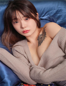 《圣少女中文版全集-最终痴女电车》