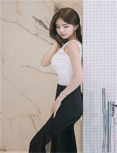 《寡妇曰的爽的小说-97gaoav》