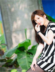 《超性感动漫美女图片-欧洲电影巜肉欲丛林》